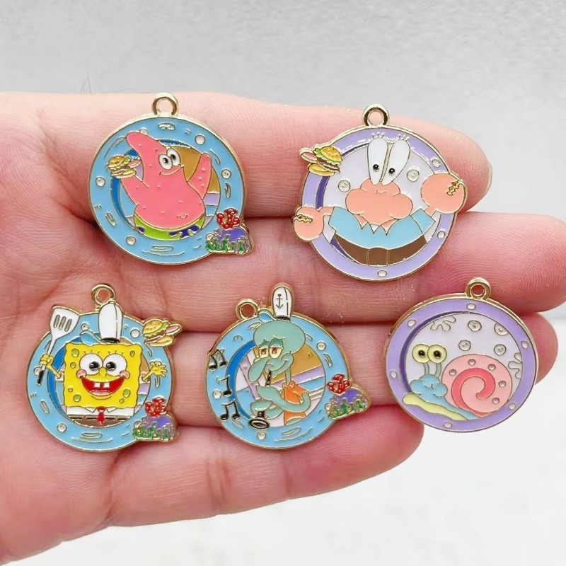 Anime Merchandise Accessories - 10 szt. zawieszek z stopu w