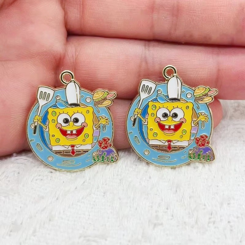 10 szt. zawieszek z stopu w ks – Anime Merchandise Accessories recenzja i cena